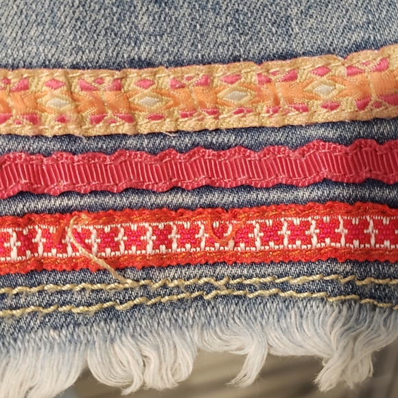 Charlie B Jeans size 10 - Picture 2 of 4